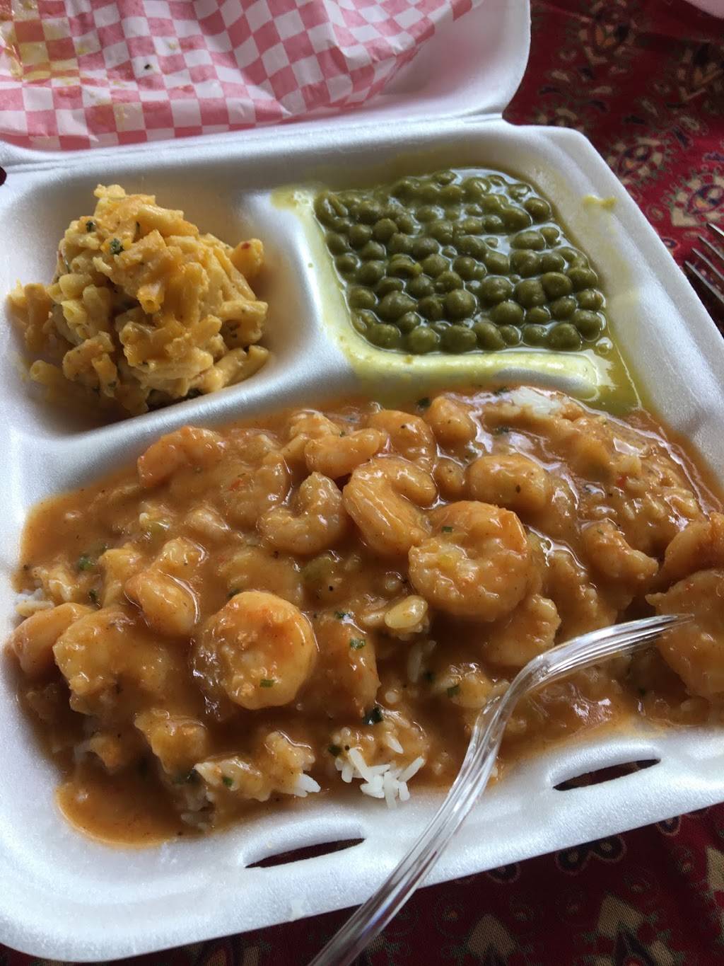 Creole Lunch Box | restaurant | 238 Rees St, Breaux Bridge, LA 70517, USA | 3373325855 OR +1 337-332-5855