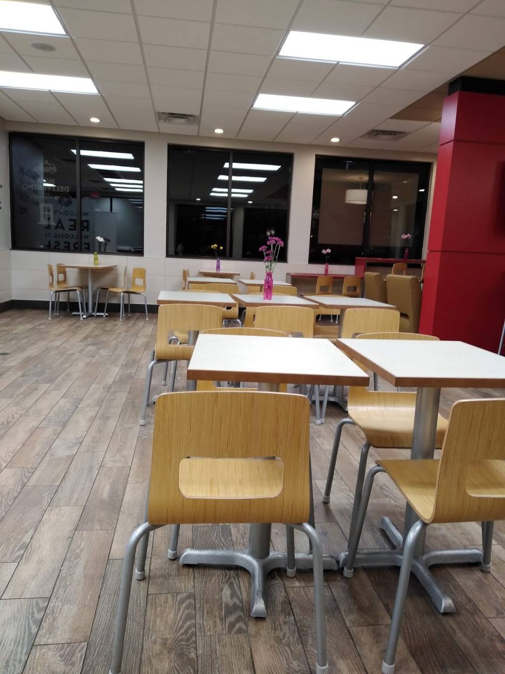 Wendys | restaurant | 1758 Heckle Blvd, Rock Hill, SC 29732, USA | 8033248402 OR +1 803-324-8402