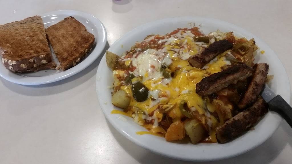 Village Cafe | restaurant | 4148 1/2 N Viking Way, Long Beach, CA 90808, USA | 5624215515 OR +1 562-421-5515