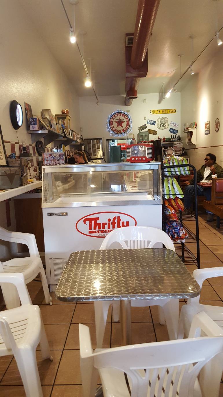 Historic Downtown Upland | restaurant | 305 N 2nd Ave, Upland, CA 91786, USA | 9095096414 OR +1 909-509-6414