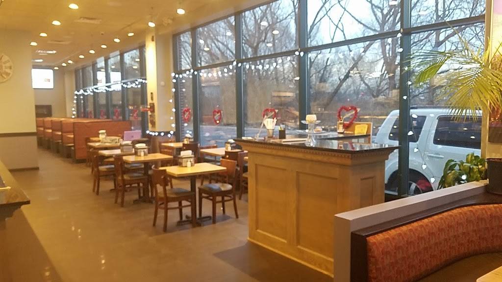 Puzos Pizzeria & Restaurant | restaurant | 49 NJ-17, Rutherford, NJ 07070, USA | 2015318900 OR +1 201-531-8900