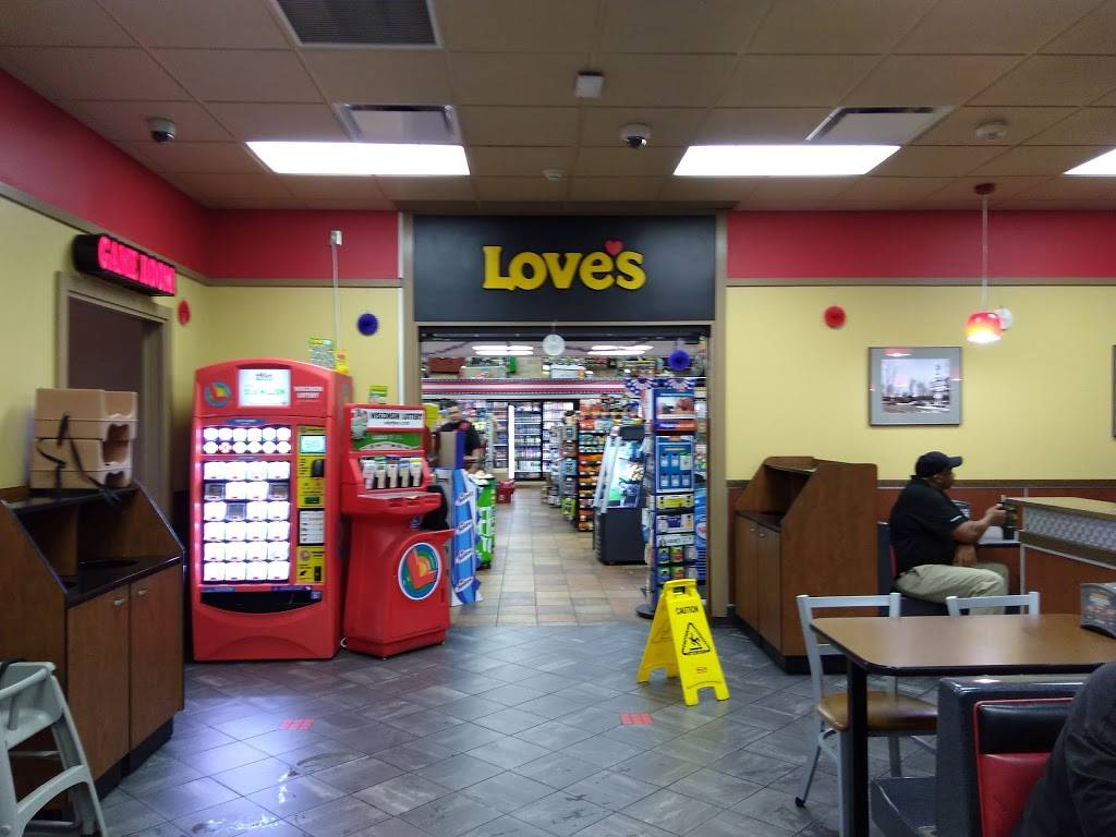 Hardees | restaurant | 220 N Oakwood St, Tomah, WI 54660, USA | 6083723920 OR +1 608-372-3920