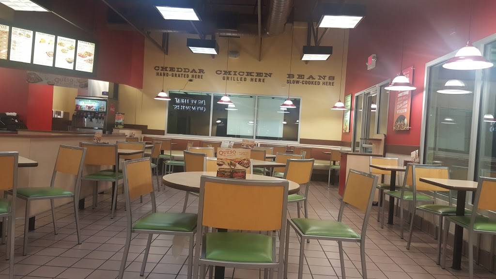 Del Taco | meal takeaway | 15300 Summit Ave, Fontana, CA 92336, USA | 9094630059 OR +1 909-463-0059