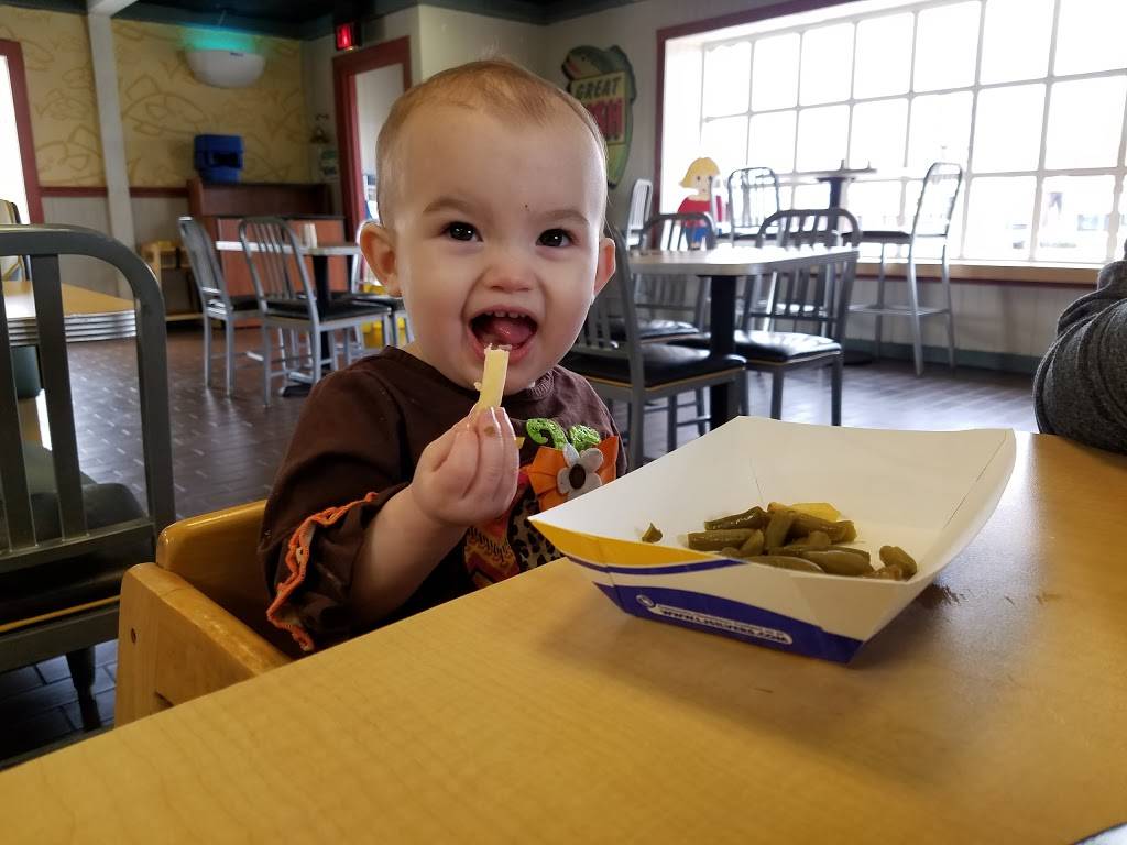 Long John Silvers | restaurant | 1118 W Central Ave, Carthage, MO 64836, USA | 4173584573 OR +1 417-358-4573