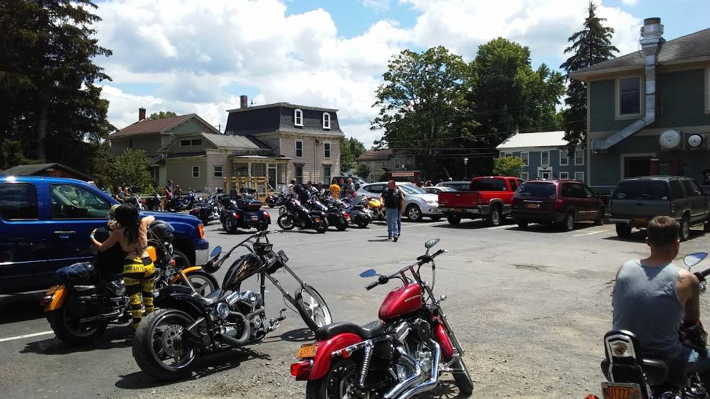 The Dryden Hotel | restaurant | 42 W Main St, Dryden, NY 13053, USA | 6078448293 OR +1 607-844-8293