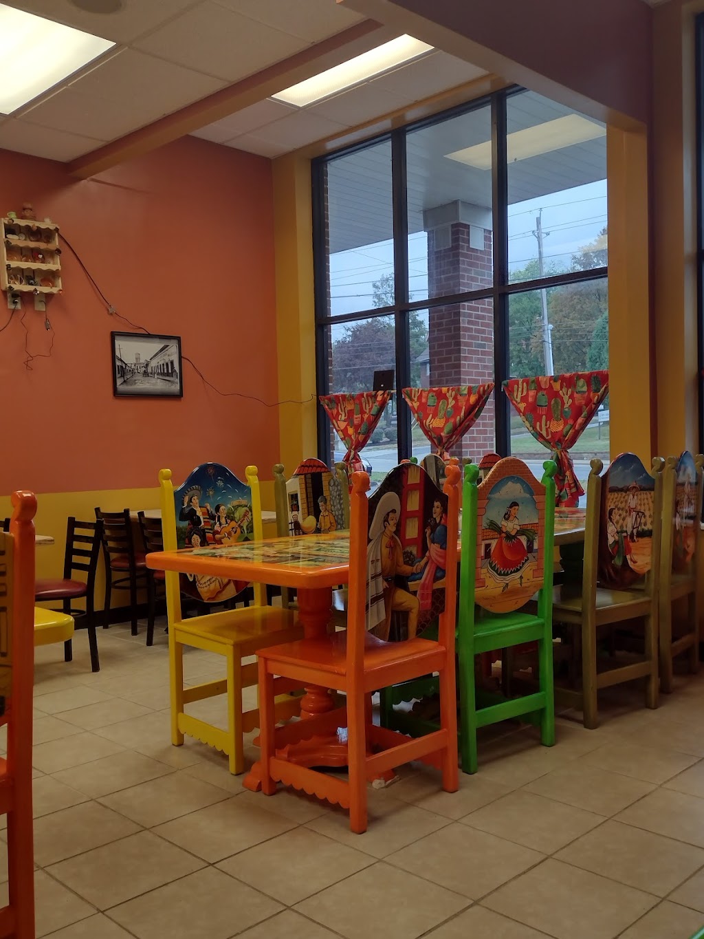 Ameca La Taqueria | restaurant | 608 E Cuyahoga Falls Ave, Akron, OH 44310, USA | 2343129548 OR +1 234-312-9548
