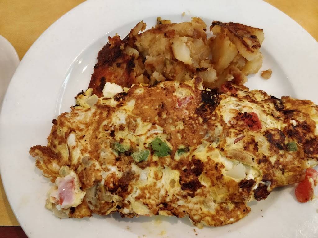 Oasis | meal takeaway | 2132 Flatbush Ave, Brooklyn, NY 11234, USA | 7182583461 OR +1 718-258-3461