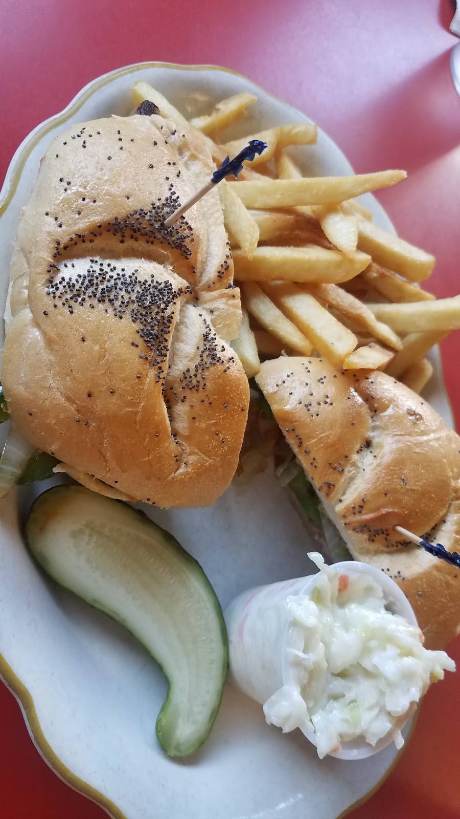 Center Diner | restaurant | Peekskill, NY 10566, USA | 9147377409 OR +1 914-737-7409