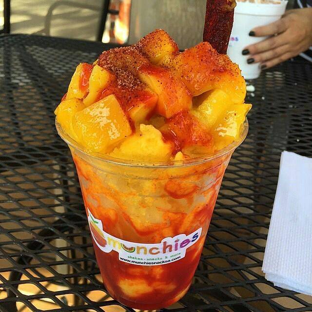 Munchies | restaurant | 923 N Loop 1604 E #109, San Antonio, TX 78232, USA | 2109883563 OR +1 210-988-3563