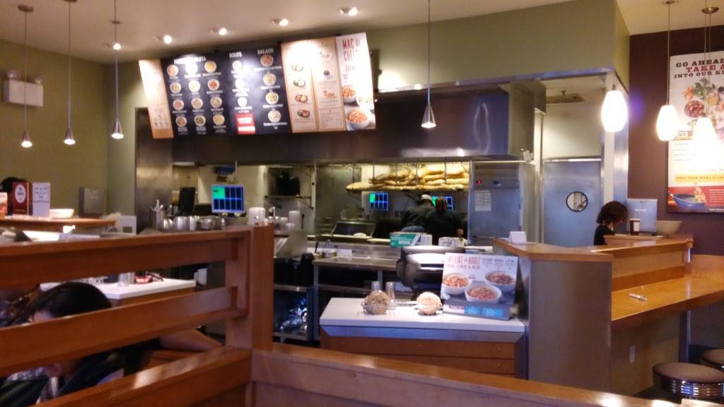 Noodles and Company | restaurant | 2000 N Clybourn Ave, Chicago, IL 60614, USA | 7738680990 OR +1 773-868-0990