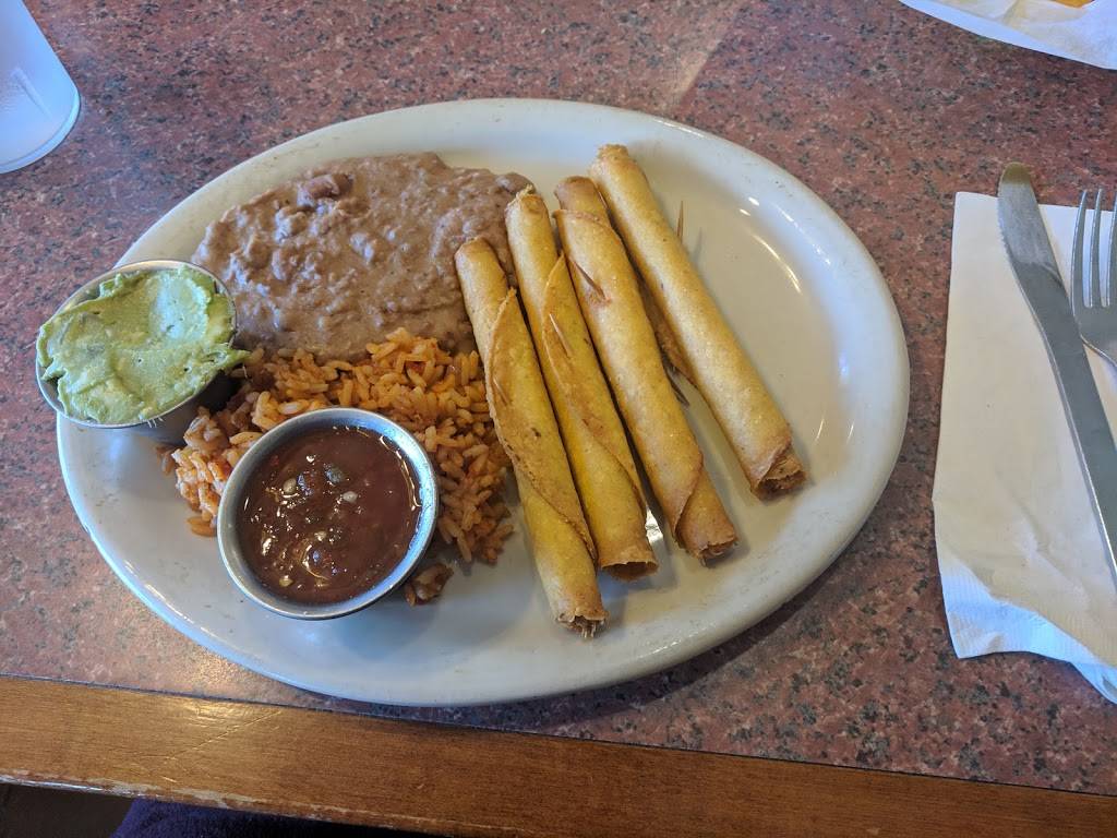 Pereas New Mexican Restaurant | restaurant | 1140 Juan Tabo Blvd NE, Albuquerque, NM 87112, USA | 5052930157 OR +1 505-293-0157