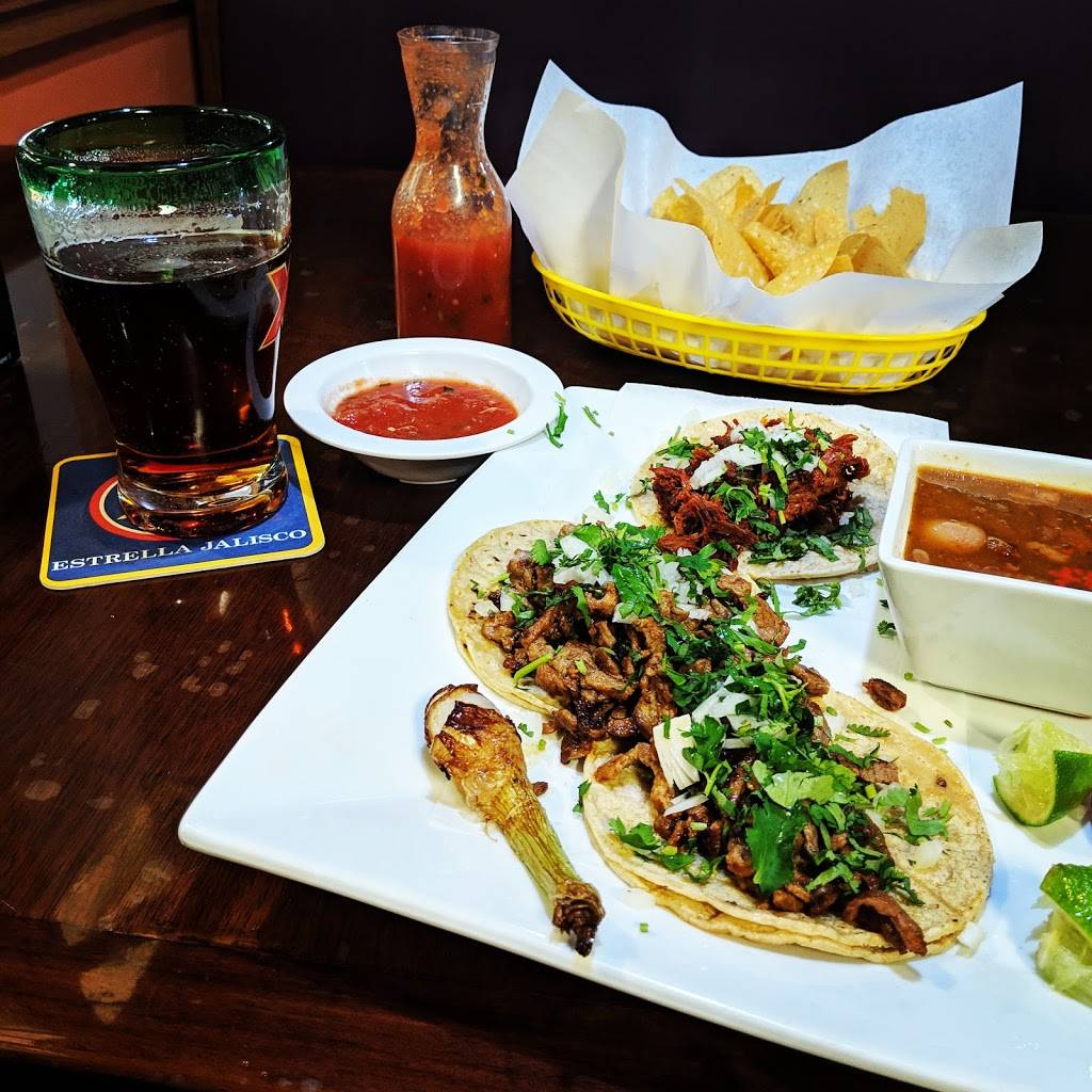 Don Carlos Authentic Mexican Restaurant And Taqueria | restaurant | 3049 William St, Cape Girardeau, MO 63703, USA | 5733328226 OR +1 573-332-8226