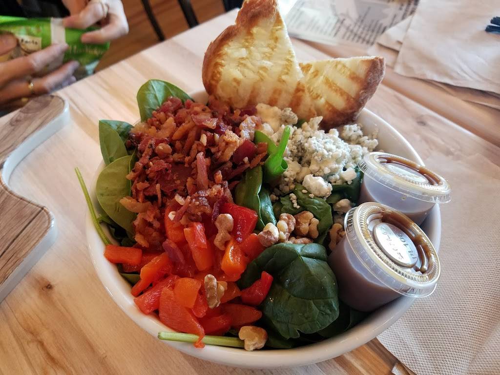 Bites Wine & Grilled Cheese Bar | restaurant | 105 S King St, Leesburg, VA 20175, USA | 5719184643 OR +1 571-918-4643