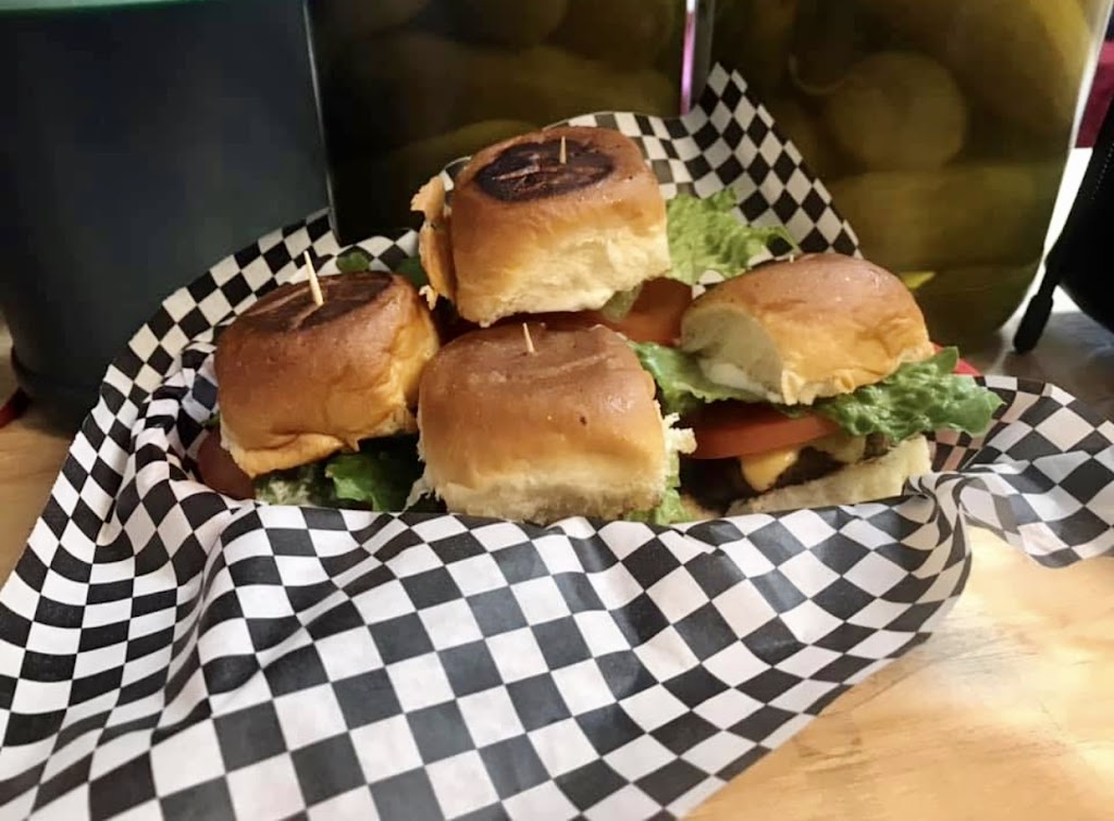 Cafe 359 | restaurant | 118 Laredo Ave, Oilton, TX 78371, USA | 9563014293 OR +1 956-301-4293