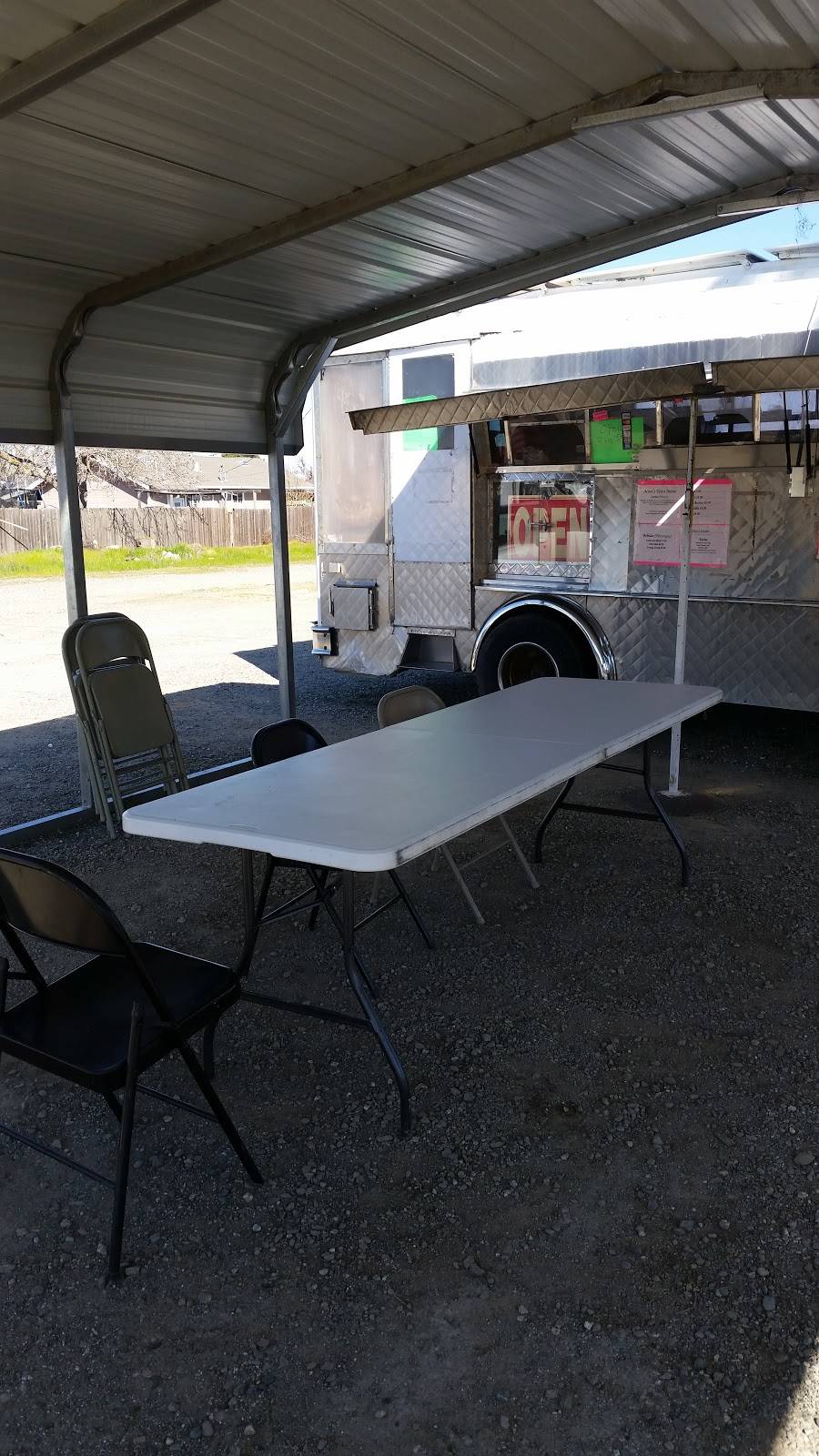 Mimis Tacos | restaurant | 150 W Cedar St, Maxwell, CA 95955, USA | 5302086692 OR +1 530-208-6692