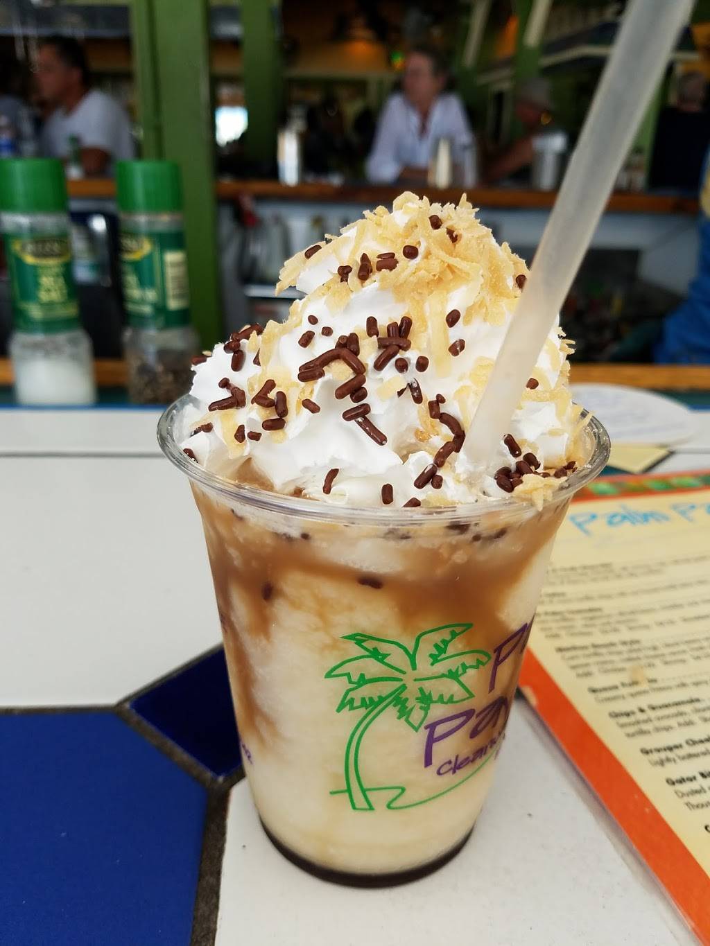 Palm Pavilion Beachside Grill & Bar | restaurant | 10 Bay Esplanade, Clearwater, FL 33767, USA | 7274462642 OR +1 727-446-2642