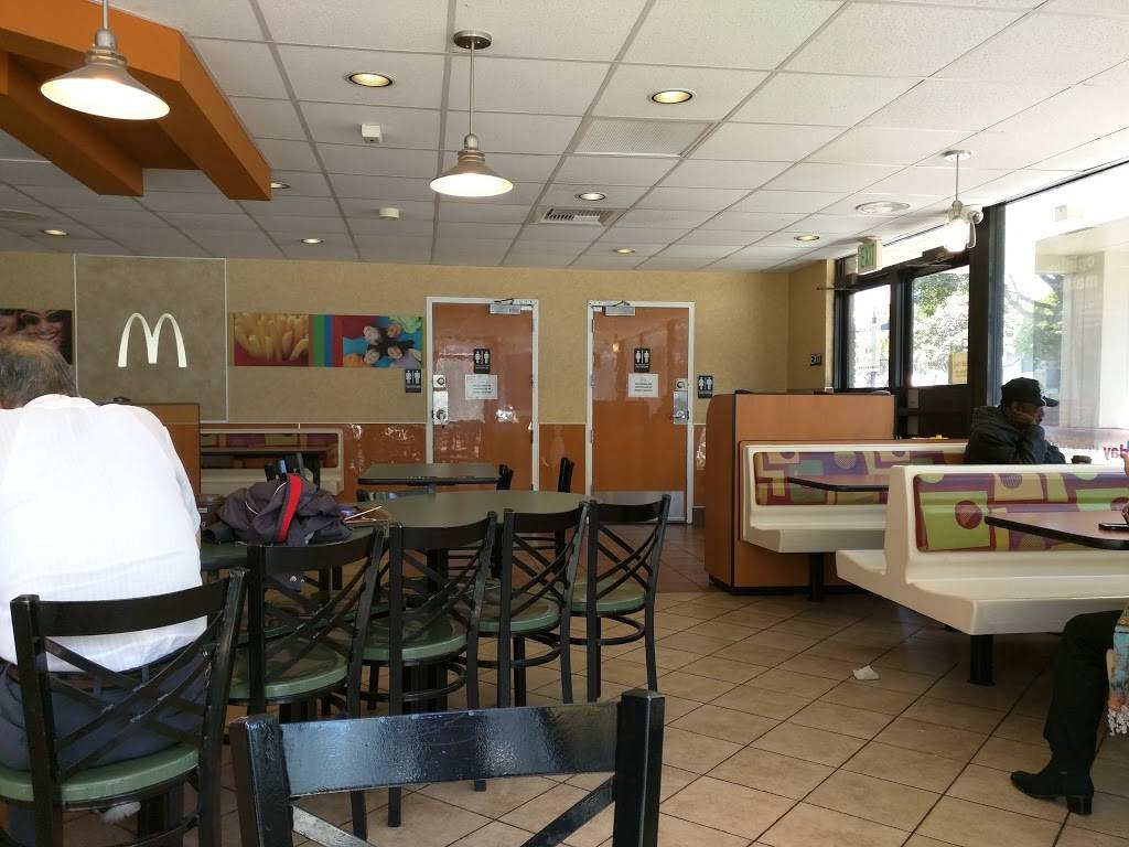 McDonalds | cafe | 1100 Fillmore St, San Francisco, CA 94102, USA | 4159231138 OR +1 415-923-1138