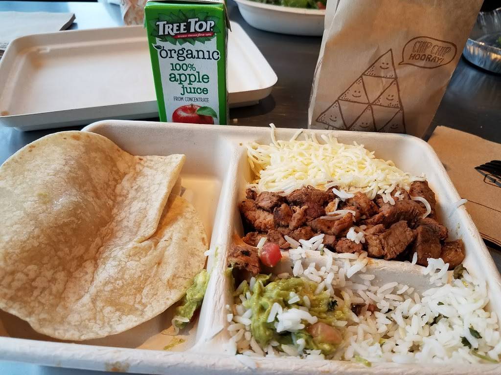 Chipotle Mexican Grill | restaurant | 2940 Cropsey Ave, Brooklyn, NY 11214, USA | 7182660380 OR +1 718-266-0380