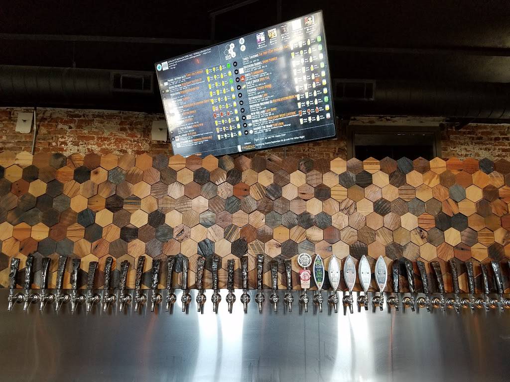 The Hive | restaurant | 215 10th St, Augusta, GA 30901, USA | 7068363661 OR +1 706-836-3661