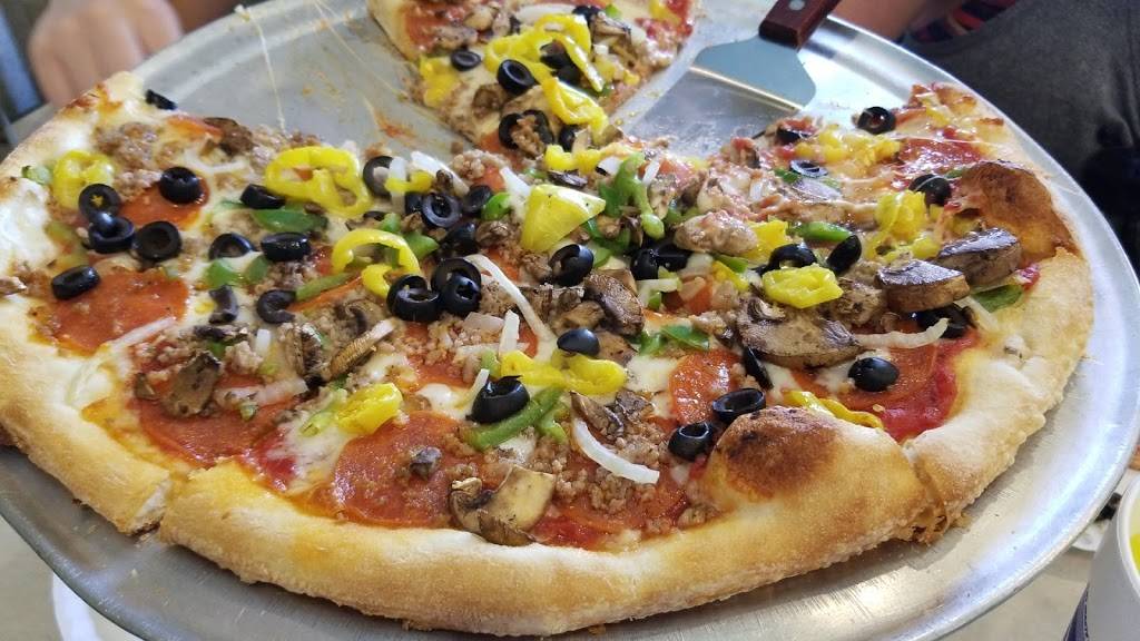 Beach Pizza Plus | restaurant | 18117 Gulf Blvd, Redington Shores, FL 33708, USA | 7273987993 OR +1 727-398-7993