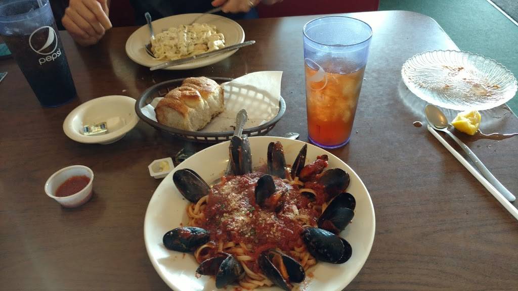 Romas Pizza | restaurant | 682 FM 120 ste 9, Pottsboro, TX 75076, USA | 9037864560 OR +1 903-786-4560