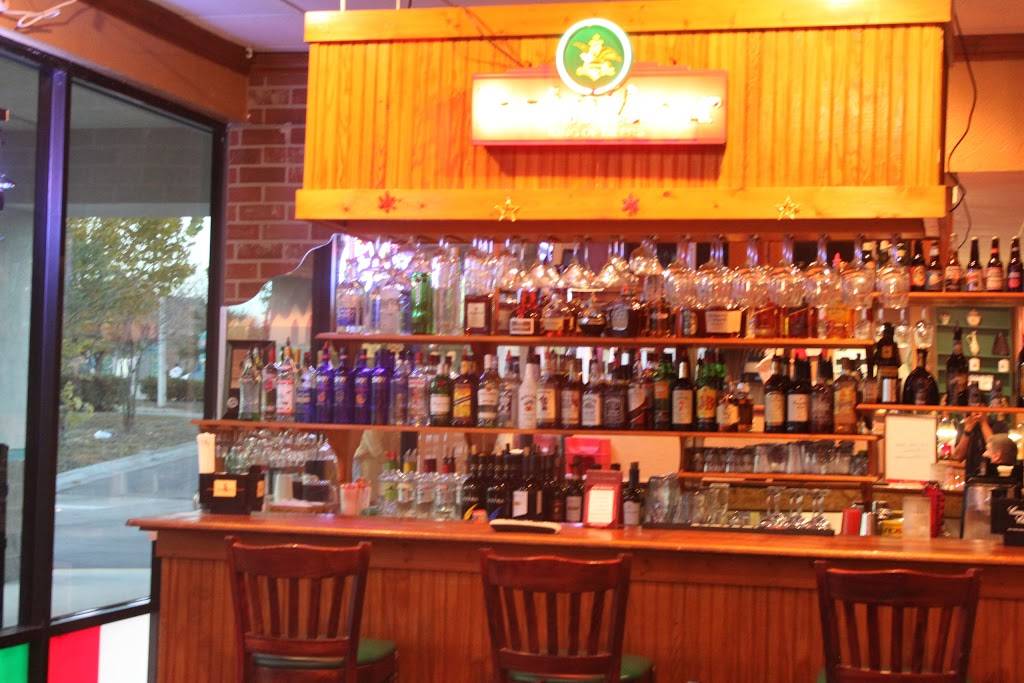 Café Panuzzos | restaurant | 1003 Lockwood Blvd, Oviedo, FL 32765, USA | 4079772116 OR +1 407-977-2116