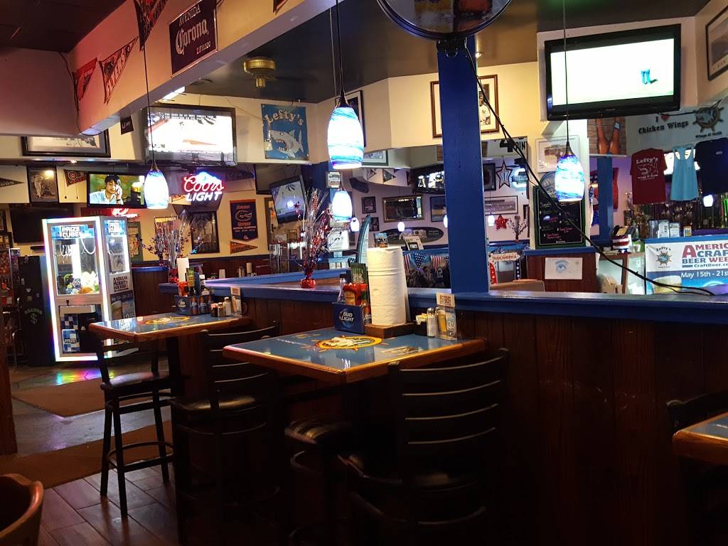 Leftys Wings & Grill | restaurant | 1034 SE Port St Lucie Blvd, Port St. Lucie, FL 34952, USA | 7723373212 OR +1 772-337-3212