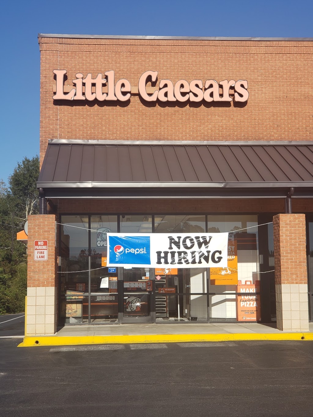Little Caesars Pizza | meal delivery | 1550 S Hwy 29, Pensacola, FL 32534, USA | 8507806766 OR +1 850-780-6766