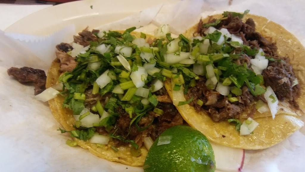 Birriería y Taquería El Arandas | restaurant | 2025 W 47th St, Chicago, IL 60609, USA | 8724445690 OR +1 872-444-5690