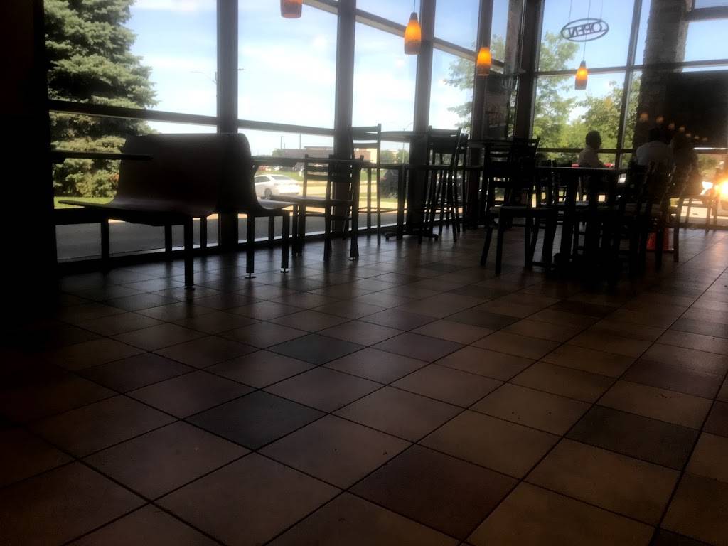 Subway | restaurant | 7450 Bridgewood Blvd, West Des Moines, IA 50266, USA | 5152237744 OR +1 515-223-7744