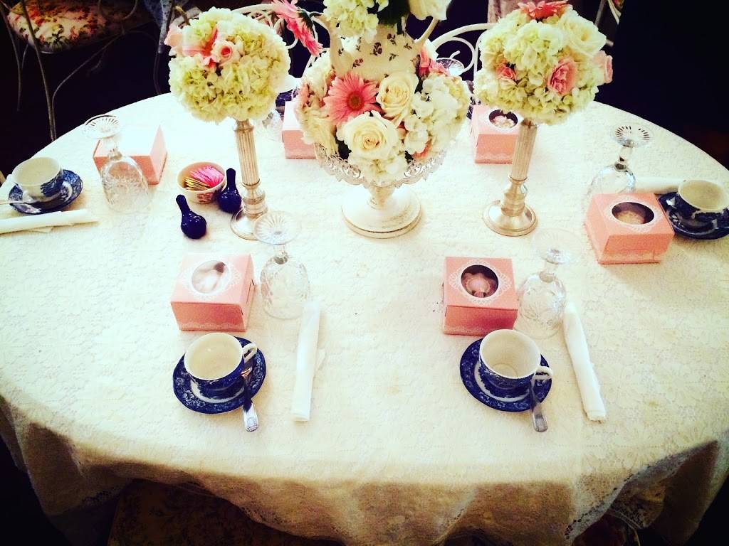 Tea Room at Cauley Square | restaurant | 12310 SW 224th St, Miami, FL 33170, USA | 3052580044 OR +1 305-258-0044