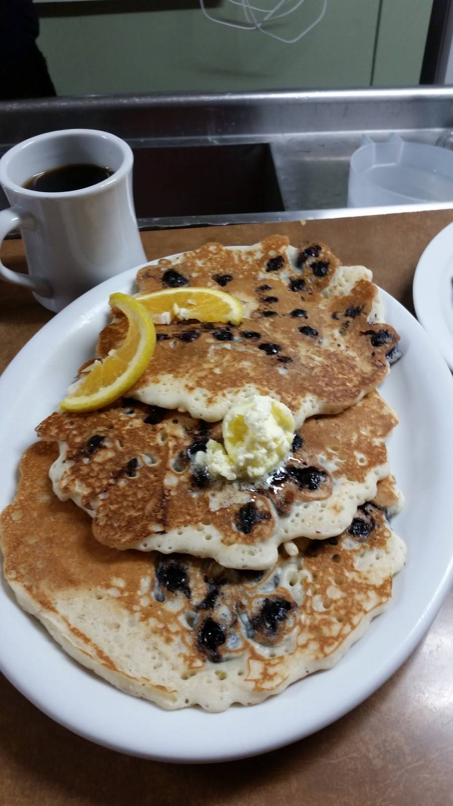 Arnies Cafe | restaurant | 1609 S Main Ave, Warrenton, OR 97146, USA | 5038610520 OR +1 503-861-0520