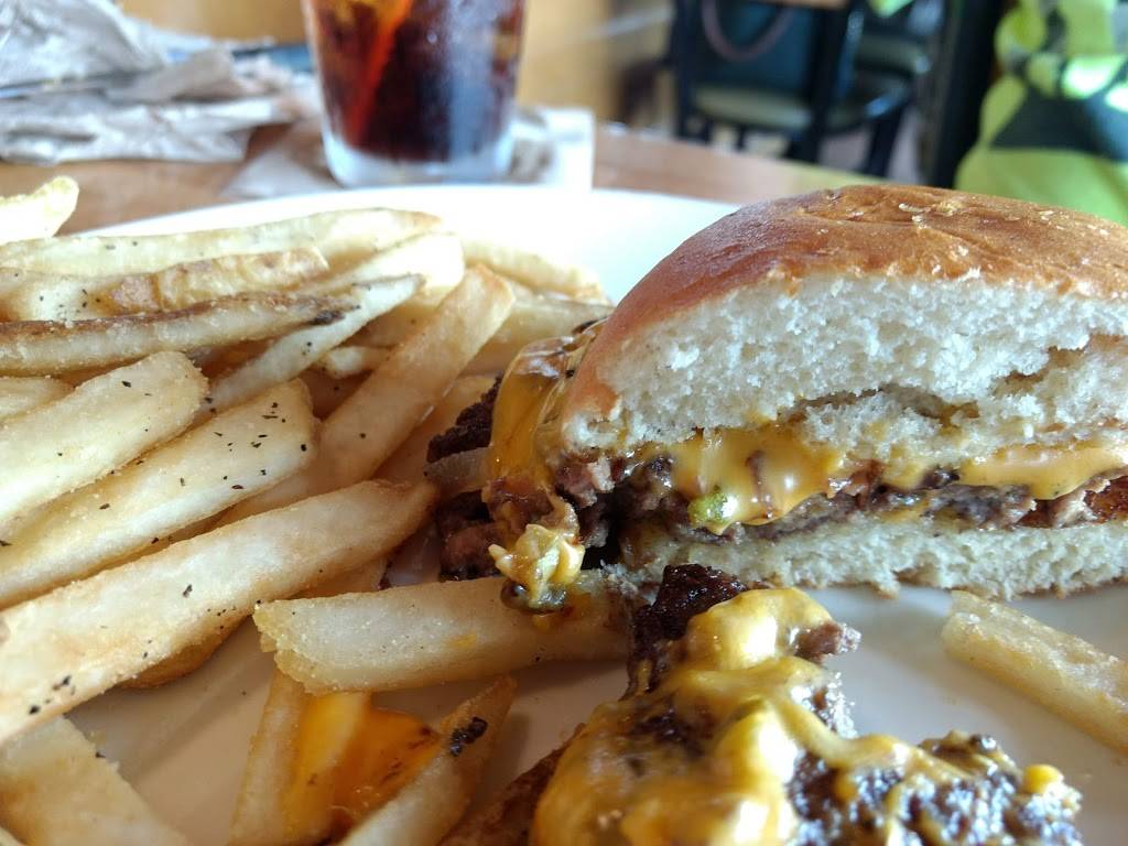 Applebees Grill + Bar | restaurant | 1423 W McGalliard Rd, Muncie, IN 47304, USA | 7652847008 OR +1 765-284-7008