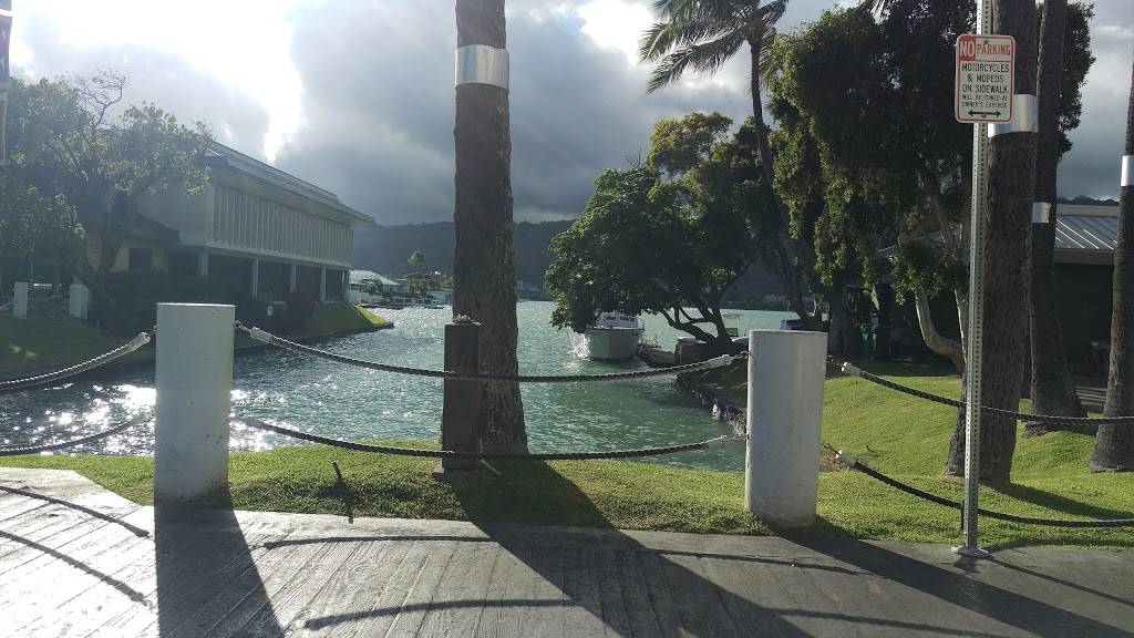 Greek Marina | restaurant | 7192 Kalanianaʻole Hwy e126, Honolulu, HI 96825, USA | 8083968441 OR +1 808-396-8441