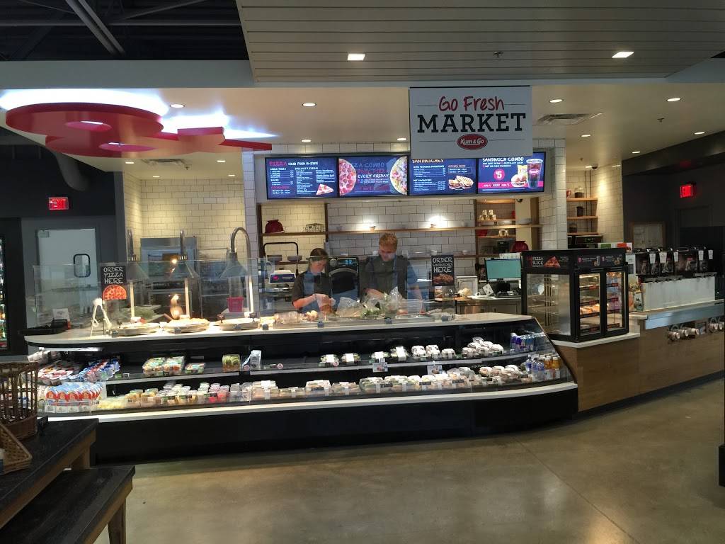 Kum & Go | meal takeaway | 5225 NW 86th St, Johnston, IA 50131, USA | 5152766380 OR +1 515-276-6380