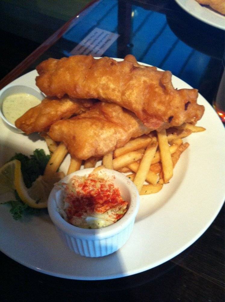 The Stones Throw Tavern & Grill | restaurant | 176 E Wooster St, Bowling Green, OH 43402, USA | 4193547474 OR +1 419-354-7474