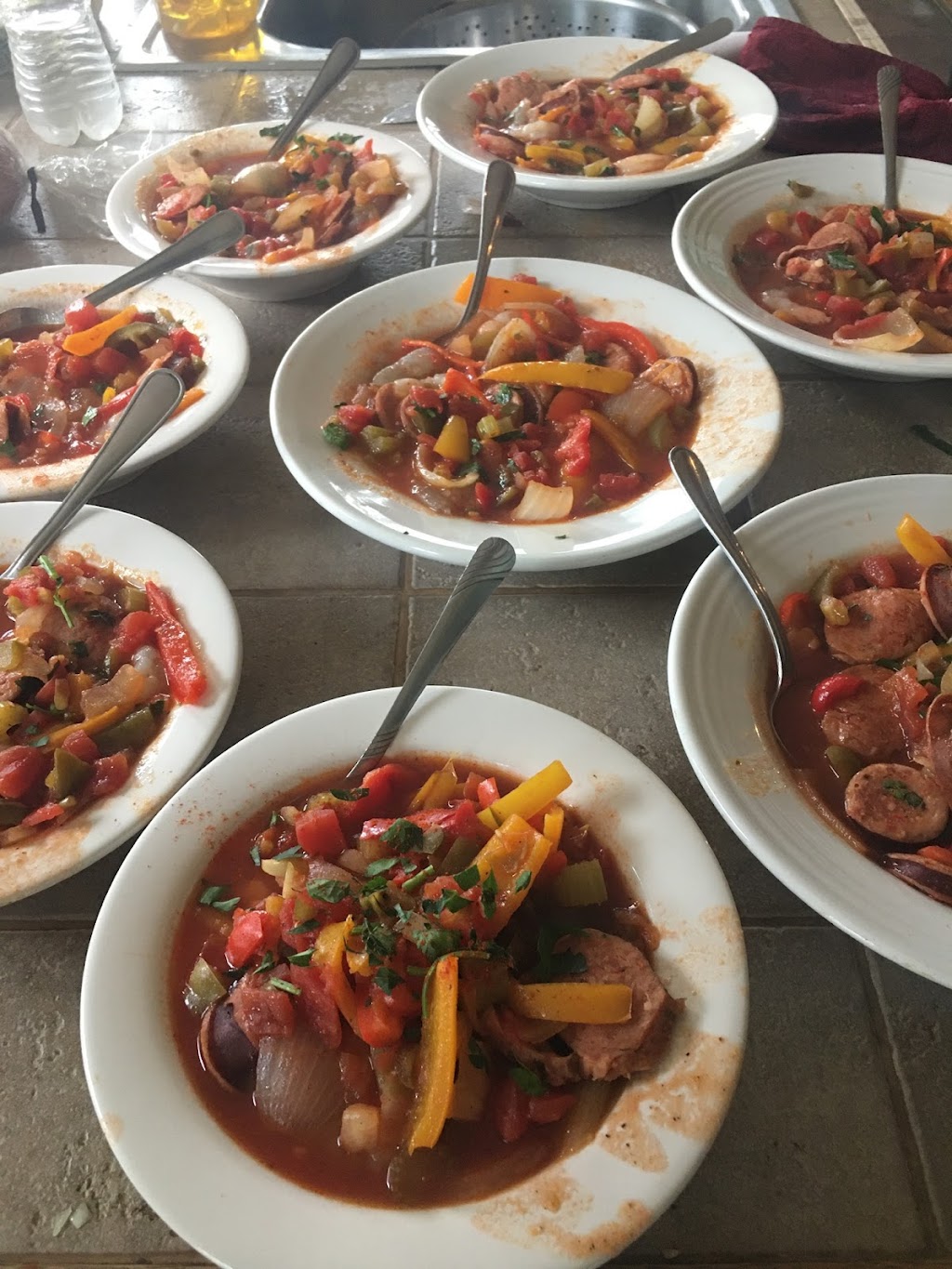 Fresh Garden Market & Smokehouse | restaurant | 3655 US-51, Senatobia, MS 38668, USA | 6625625622 OR +1 662-562-5622