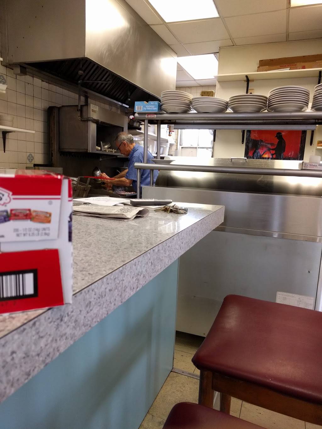 Station House Cafe | restaurant | 128 Station St, Berkeley Heights, NJ 07922, USA | 9084646522 OR +1 908-464-6522