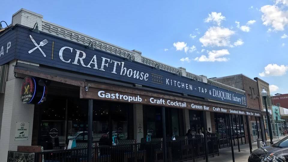 CRAFThouse Kitchen & Tap | restaurant | 242 N LBJ Dr ste 101, San Marcos, TX 78666, USA | 5126676700 OR +1 512-667-6700