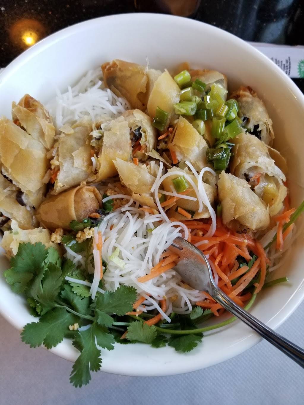 Pho Country | restaurant | 2495 N Carson St, Carson City, NV 89706, USA | 7758820200 OR +1 775-882-0200