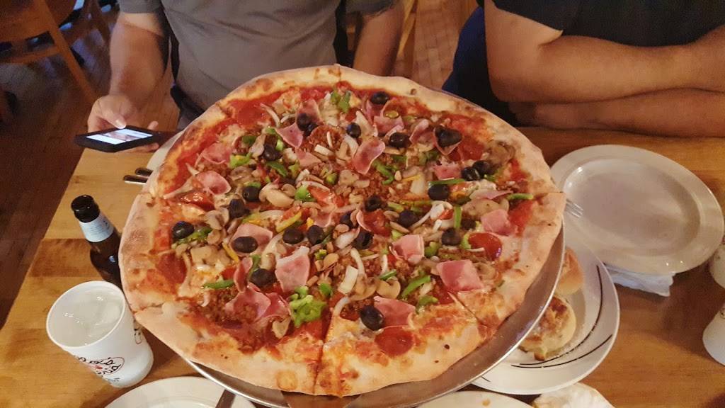 PerillosPizzeria | meal takeaway | 5 S Broadway St, North Salem, IN 46165, USA | 7656764171 OR +1 765-676-4171