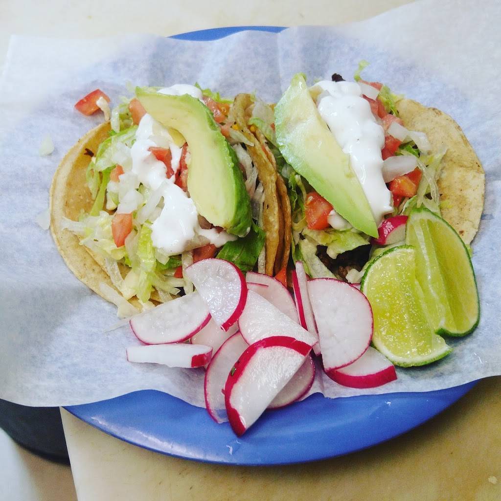 Mi Linda Costa Chica | restaurant | 5344 W Fullerton Ave, Chicago, IL 60639, USA | 7089645416 OR +1 708-964-5416