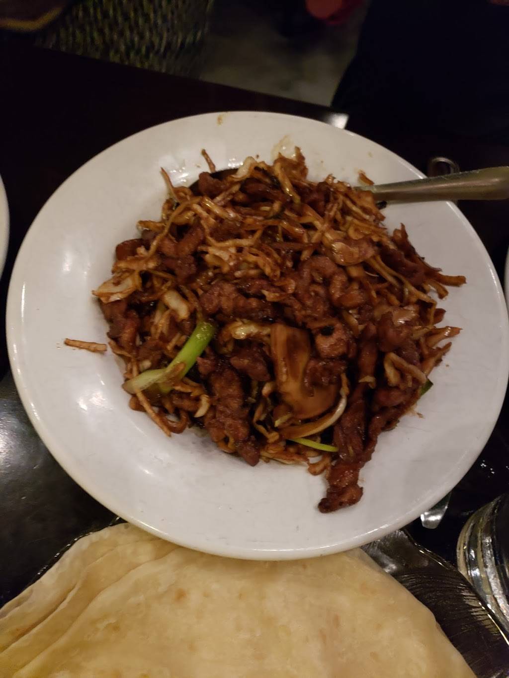 Rays New Garden | night club | 40 Chestnut Pl, Needham, MA 02492, USA | 7814491450 OR +1 781-449-1450