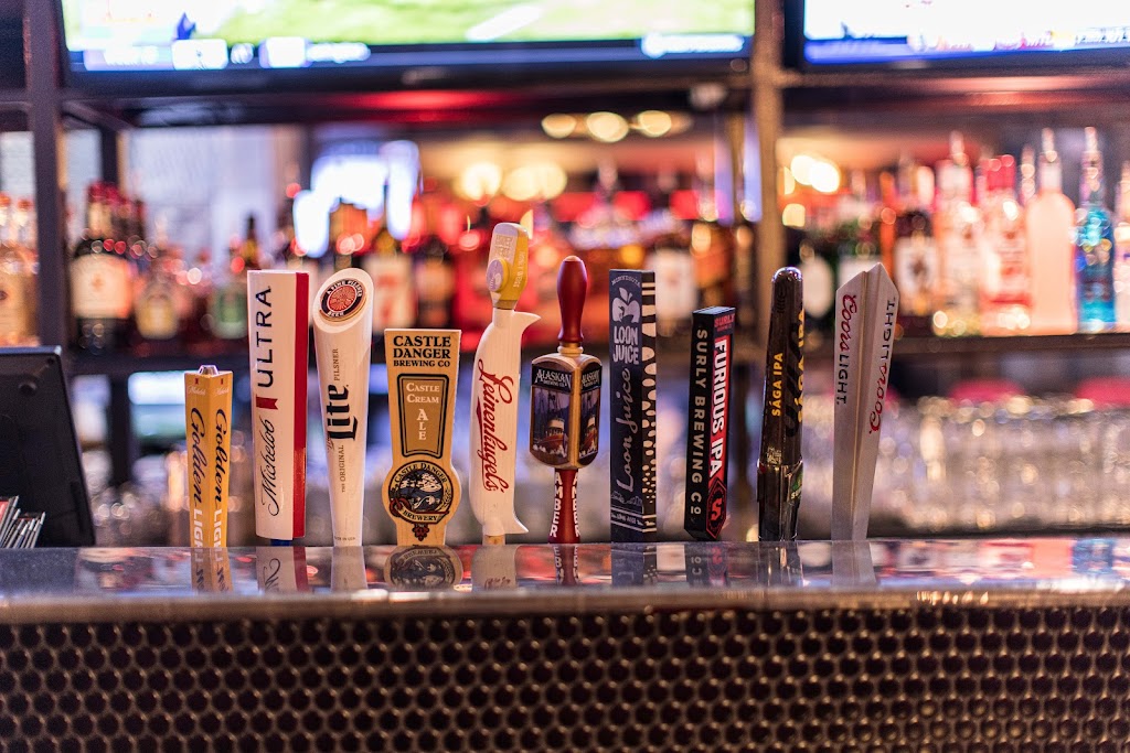 Wild Bills Sports Saloon - DT St. Paul | restaurant | 175 7th St W, St Paul, MN 55102, USA | 6515561420 OR +1 651-556-1420