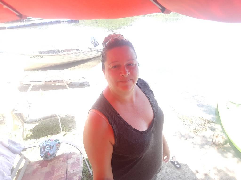 Produits du Chalet | restaurant | 2029 Route Principale, Val-des-Monts, QC J8N 2S5, Canada | 8736738855 OR +1 873-673-8855