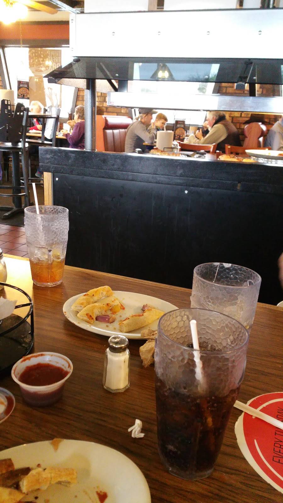 Pizza Hut | restaurant | 1602 S Key Ave, Lampasas, TX 76550, USA | 5125568211 OR +1 512-556-8211