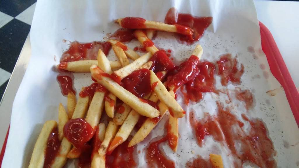 Pizza 786 | restaurant | 5209 East Dr, Halethorpe, MD 21227, USA | 4102424342 OR +1 410-242-4342