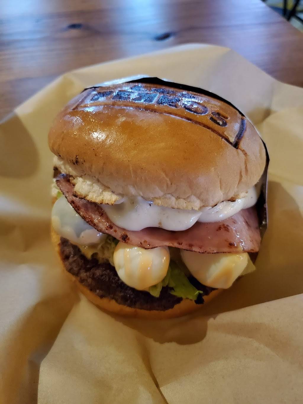 Los Perros | restaurant | 13313 SW 42nd St, Miami, FL 33175, USA | 3052299906 OR +1 305-229-9906