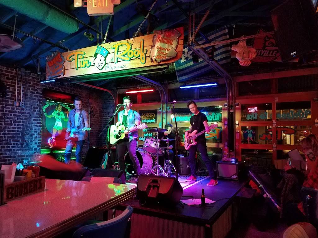 Tin Roof | restaurant | 3921 Shelbyville Rd, Louisville, KY 40207, USA | 5028951914 OR +1 502-895-1914