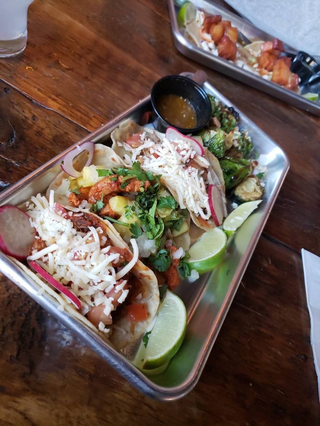 SKØL | restaurant | 401 SE 5th St, Des Moines, IA 50309, USA | 5157771012 OR +1 515-777-1012